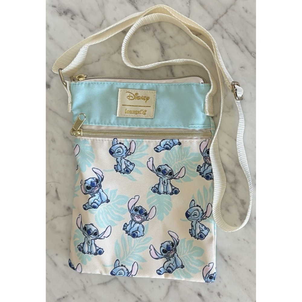 Loungefly Disney Lilo & Stitch Palm Leaves Passport Crossbody Bag Purse Beach